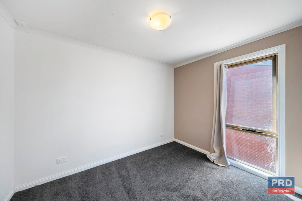 2/48 Houlahan Street FLORA HILL 7