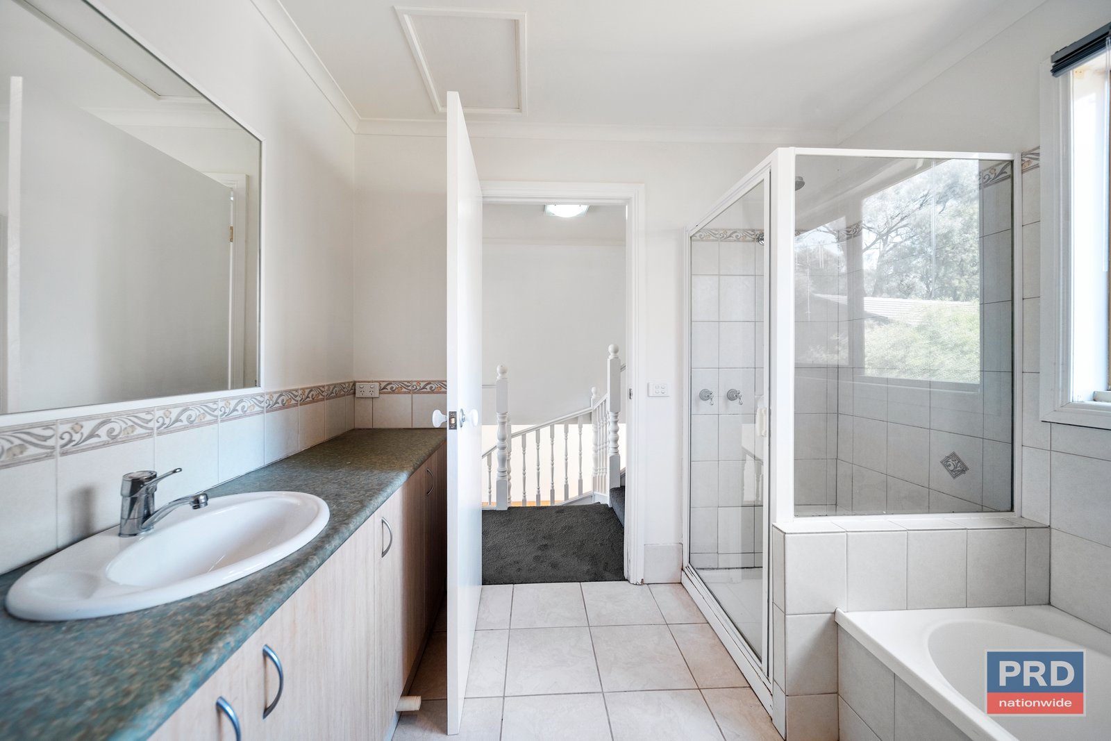 2/48 Houlahan Street FLORA HILL 9
