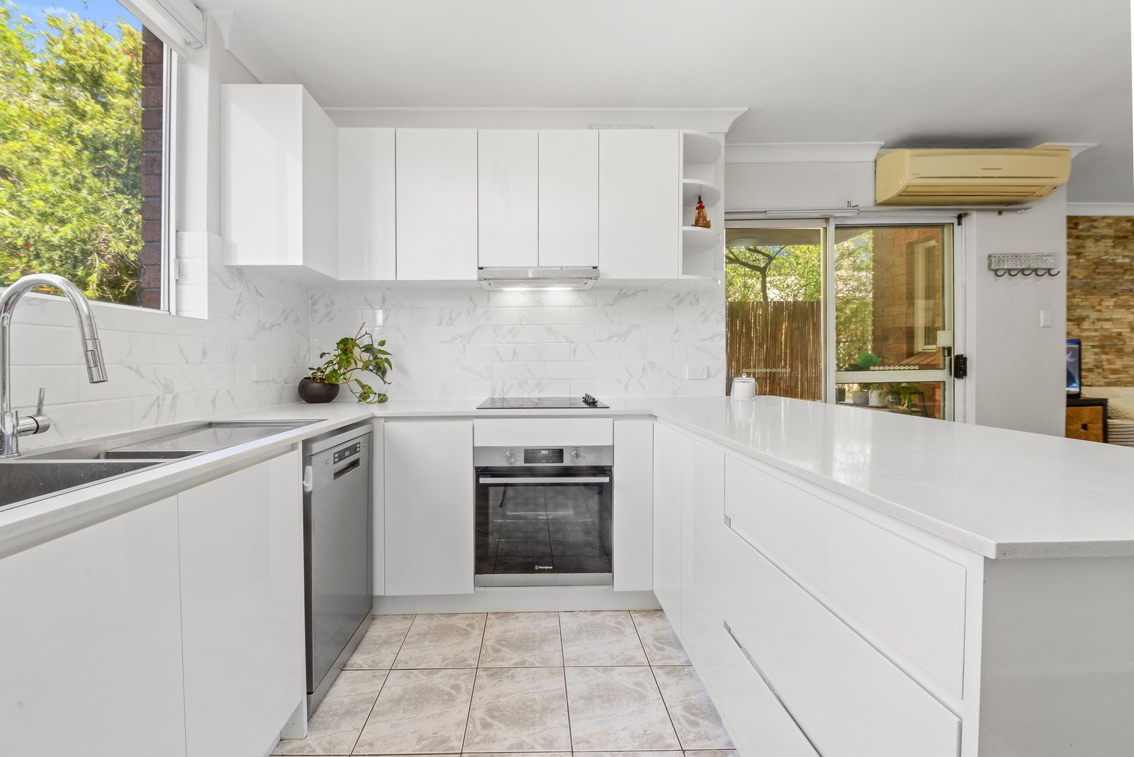 2/48 Portland Crescent MAROUBRA 4