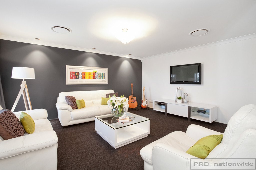 248 Somerset Drive THORNTON 5