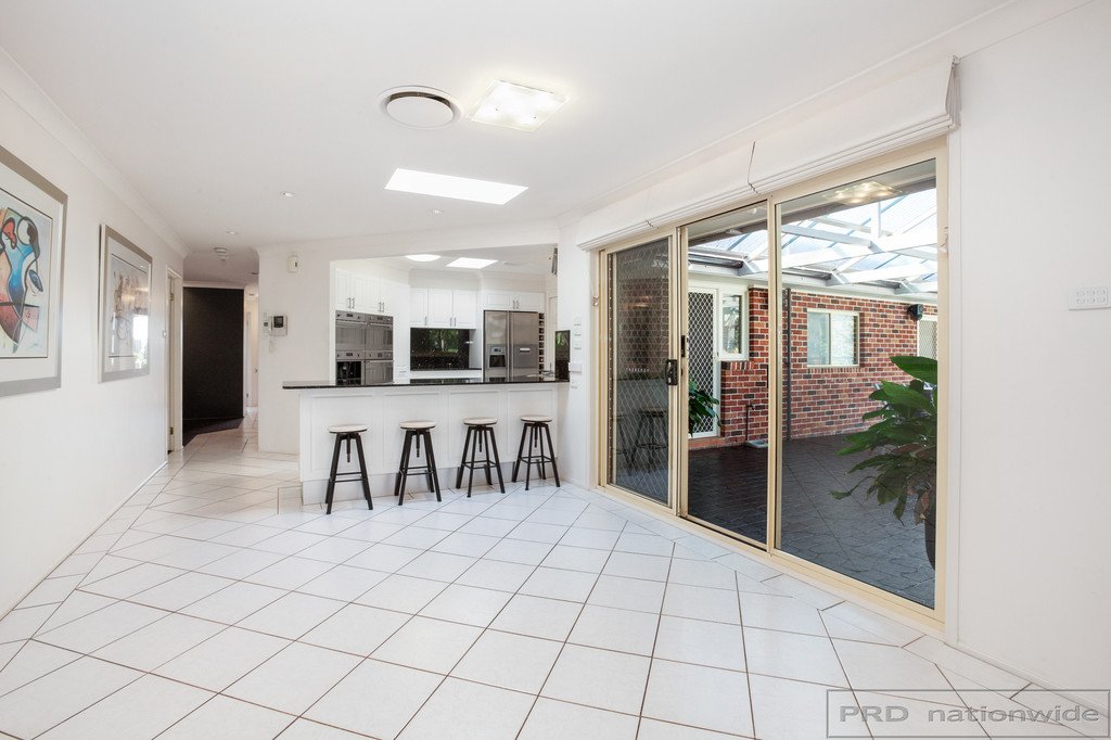 248 Somerset Drive THORNTON 11