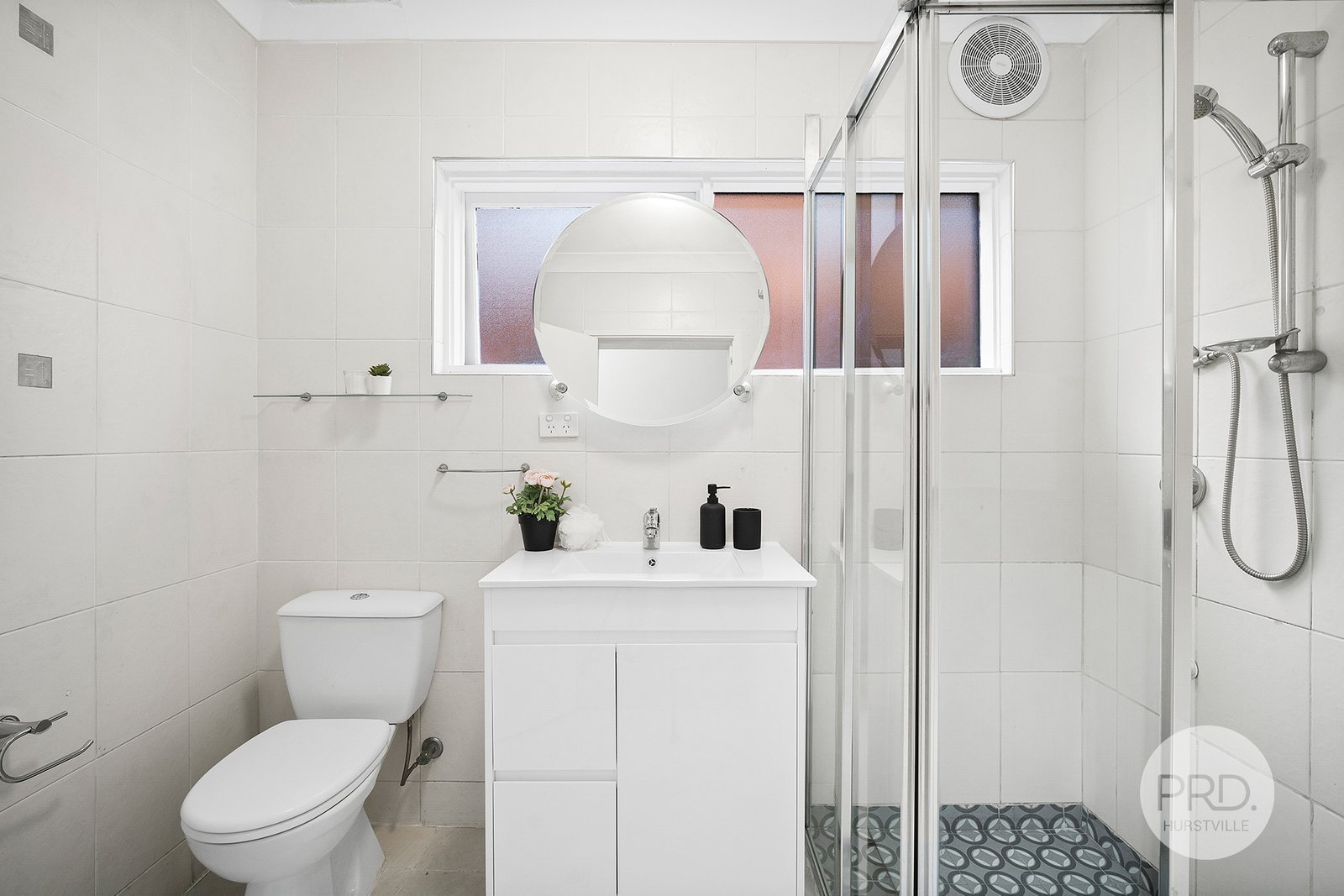 2/48 St Georges Parade HURSTVILLE 8