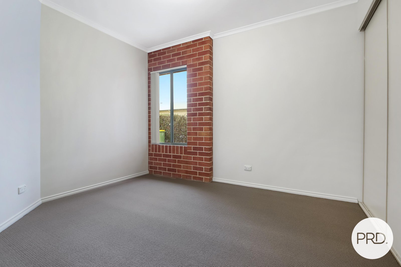 2/481 Logan Road NORTH ALBURY 5