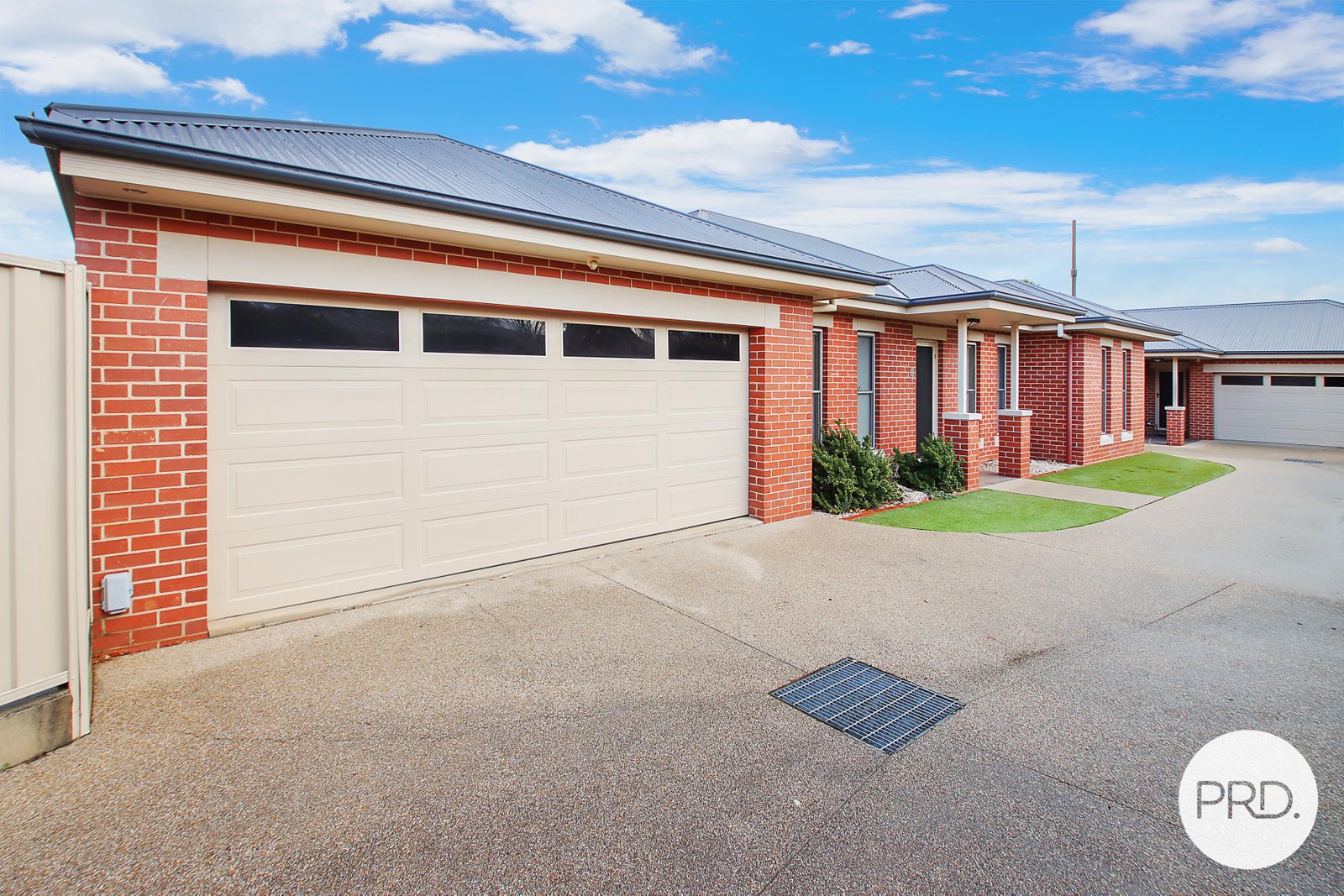 2/483 Schubach Street EAST ALBURY 2