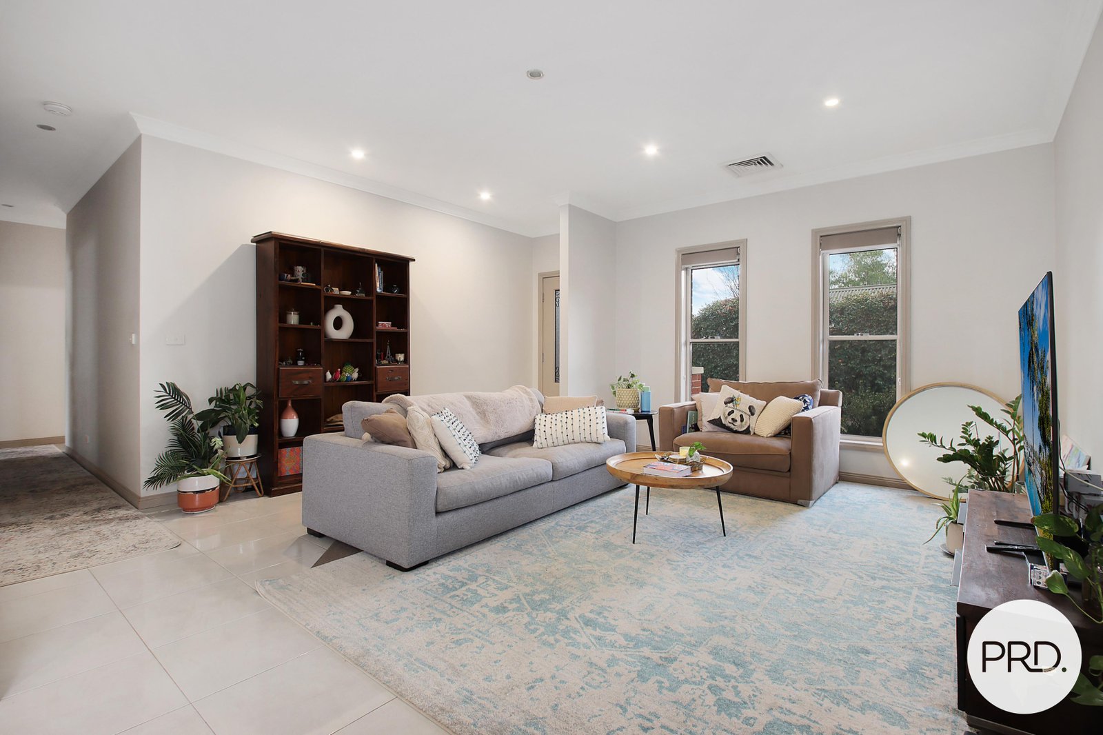 2/483 Schubach Street EAST ALBURY 5