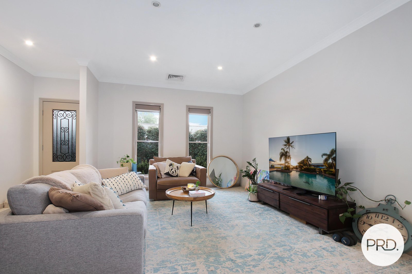 2/483 Schubach Street EAST ALBURY 6