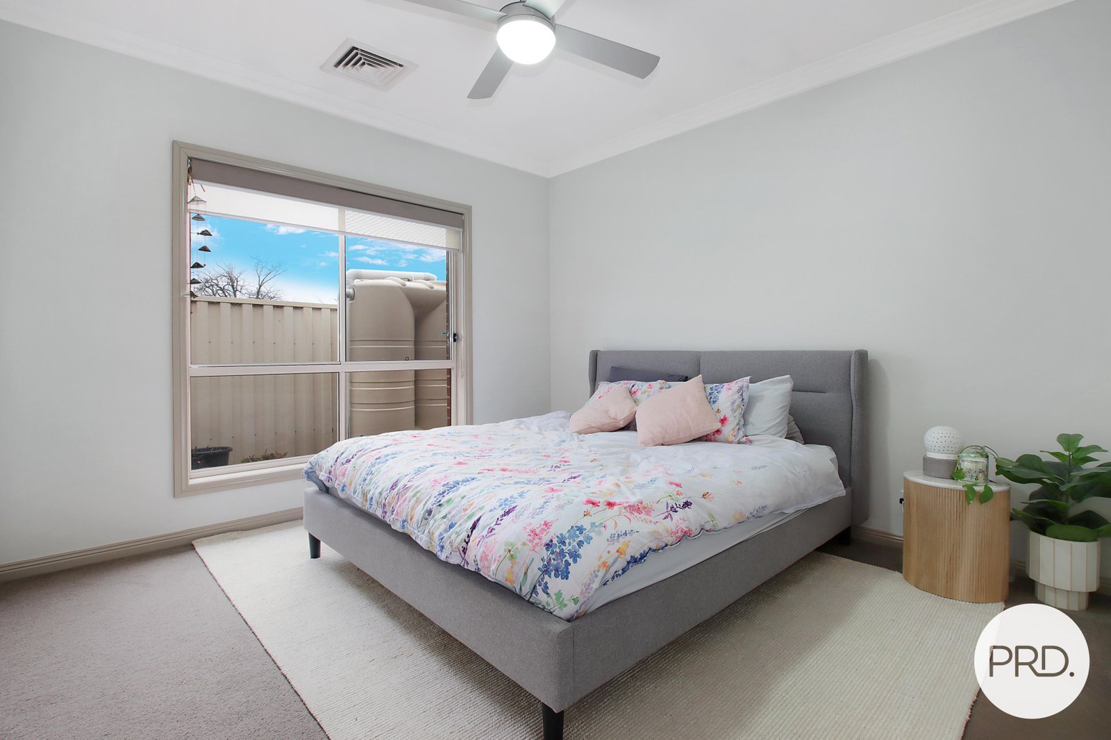 2/483 Schubach Street EAST ALBURY 10