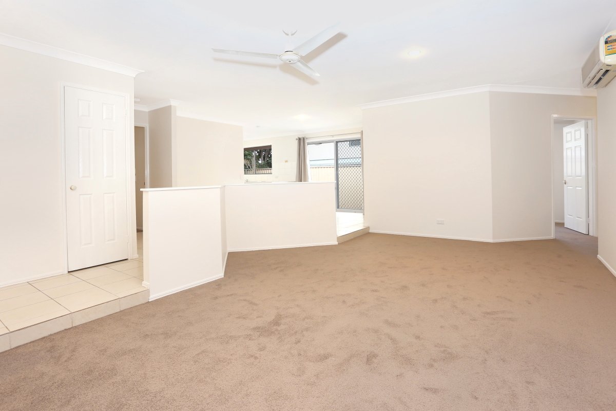 2/487 Pine Ridge Road RUNAWAY BAY 2
