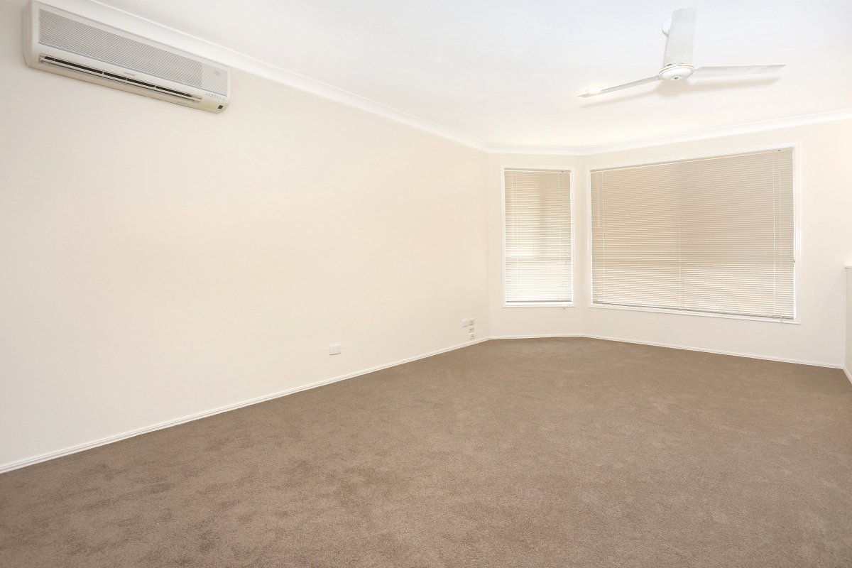 2/487 Pine Ridge Road RUNAWAY BAY 5