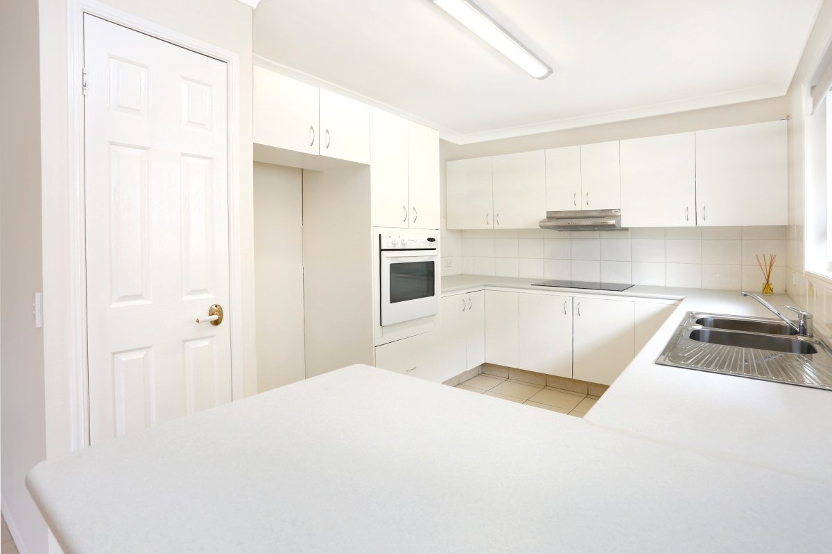 2/487 Pine Ridge Road RUNAWAY BAY 8