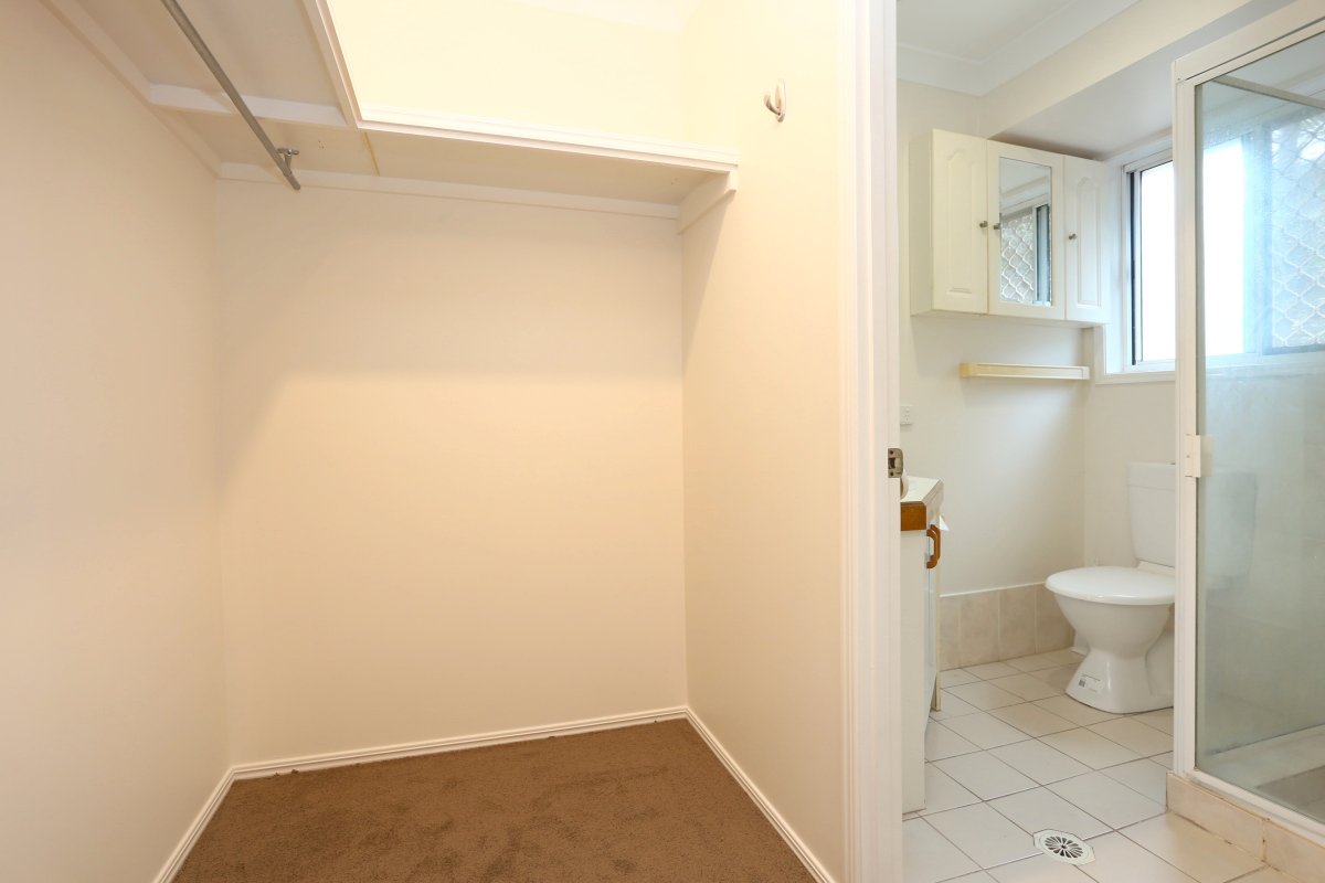 2/487 Pine Ridge Road RUNAWAY BAY 13