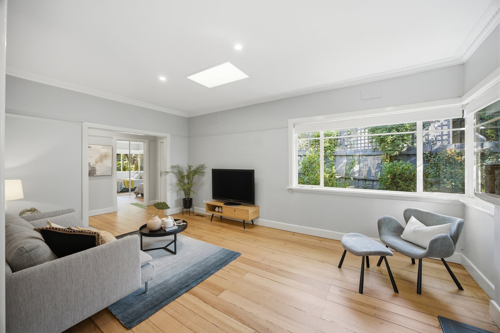 Gallery: 2/48a Whitmuir Road