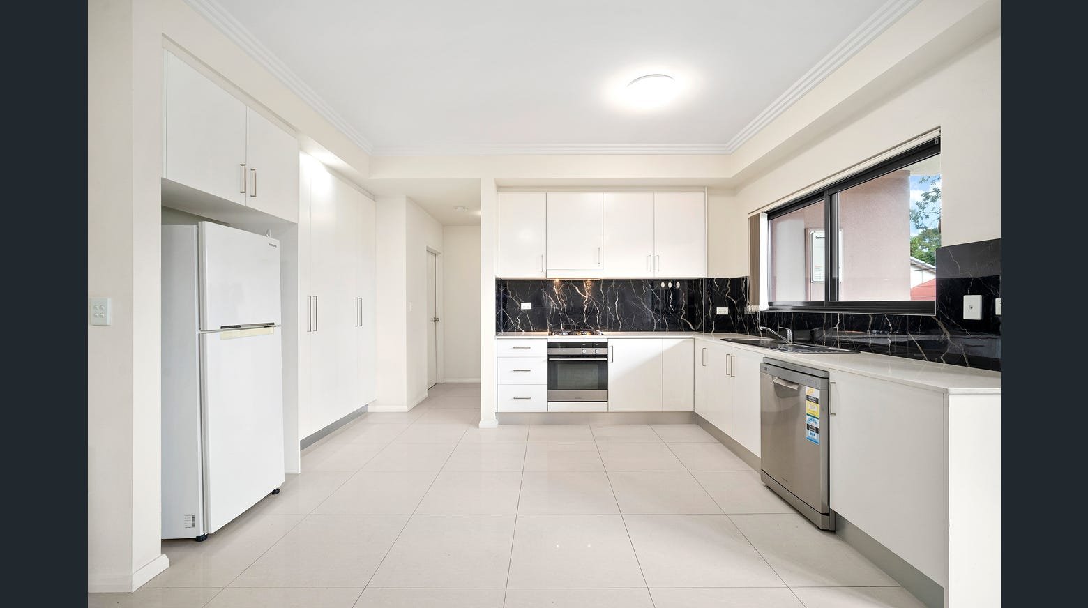 2/49-49A Penshurst Street PENSHURST 3
