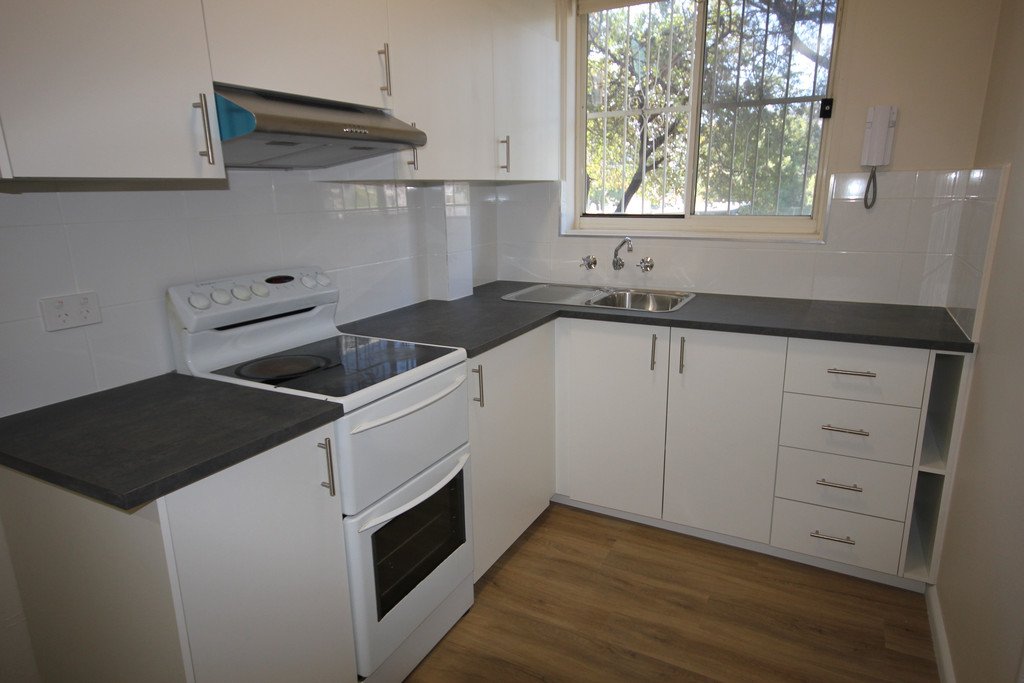 2/49-50 Railway Street ROCKDALE 2