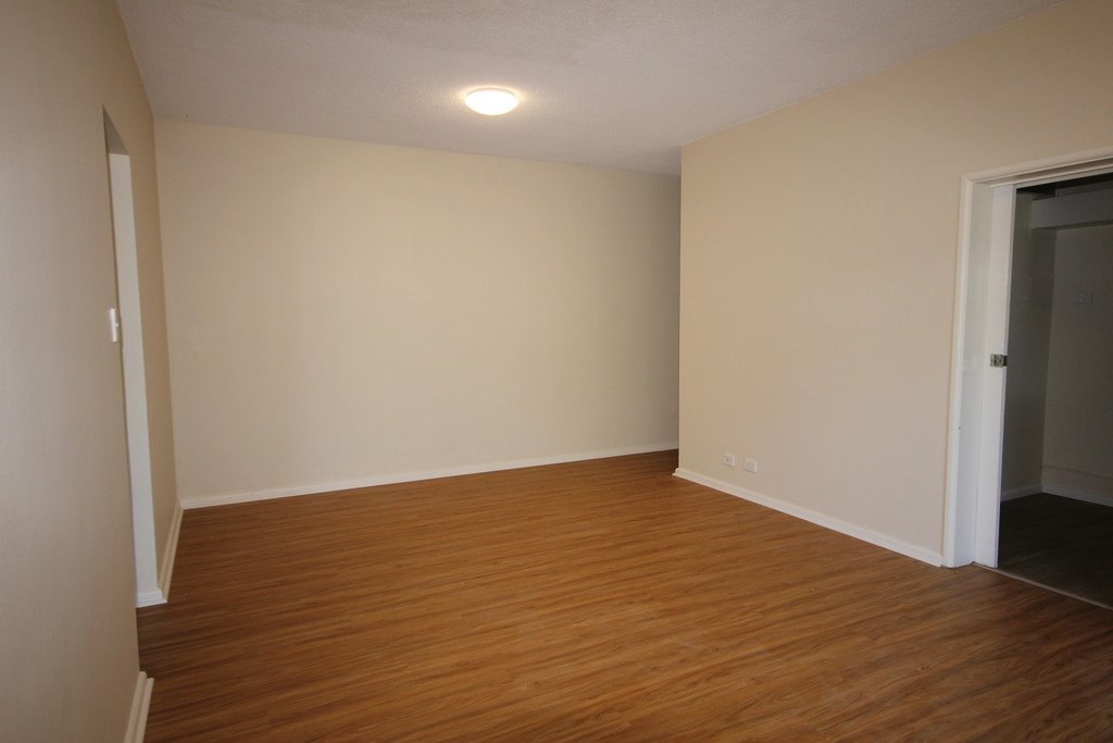 2/49-50 Railway Street ROCKDALE 3