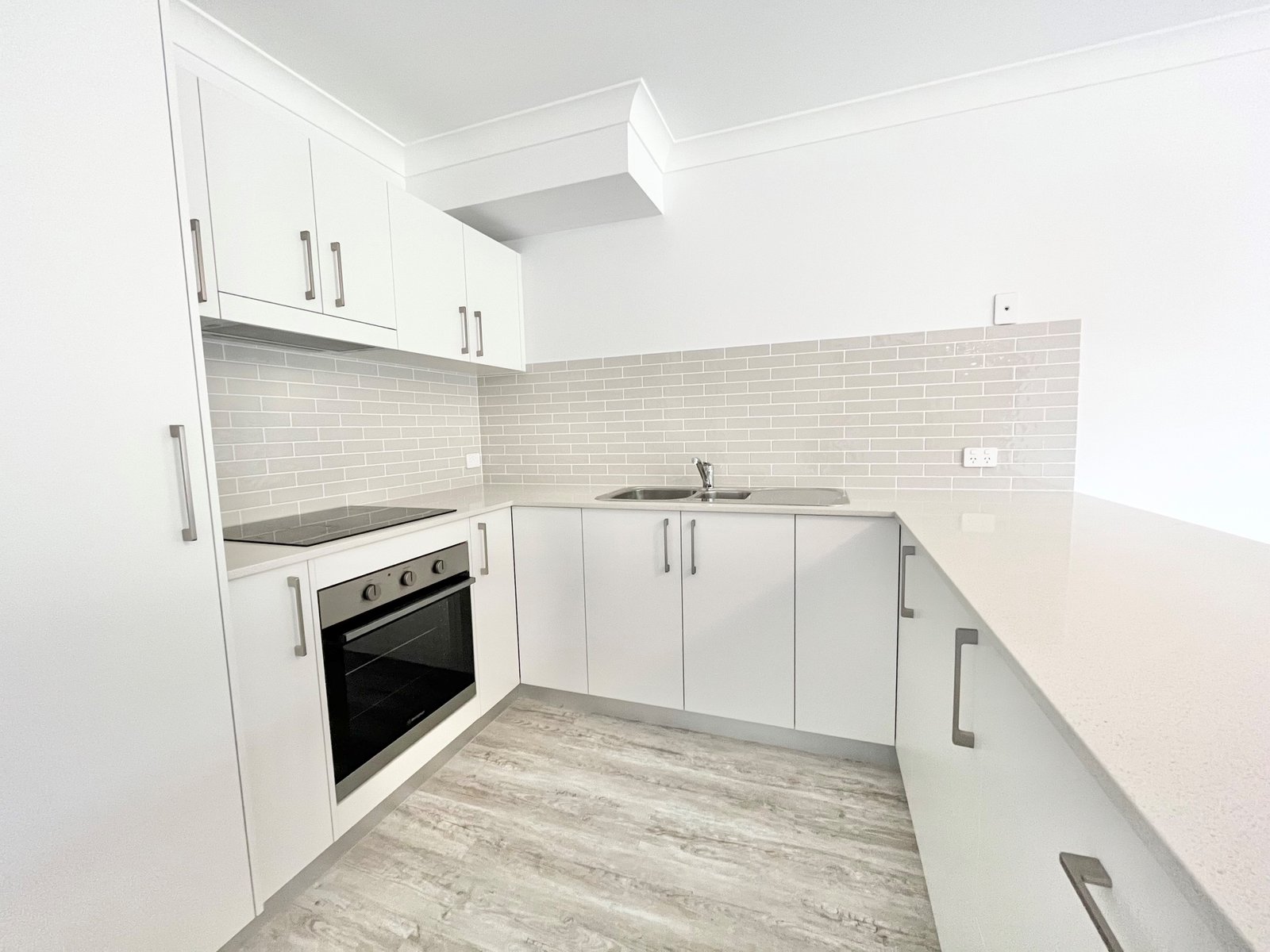 2/49-53 Bonito Street CORLETTE 5