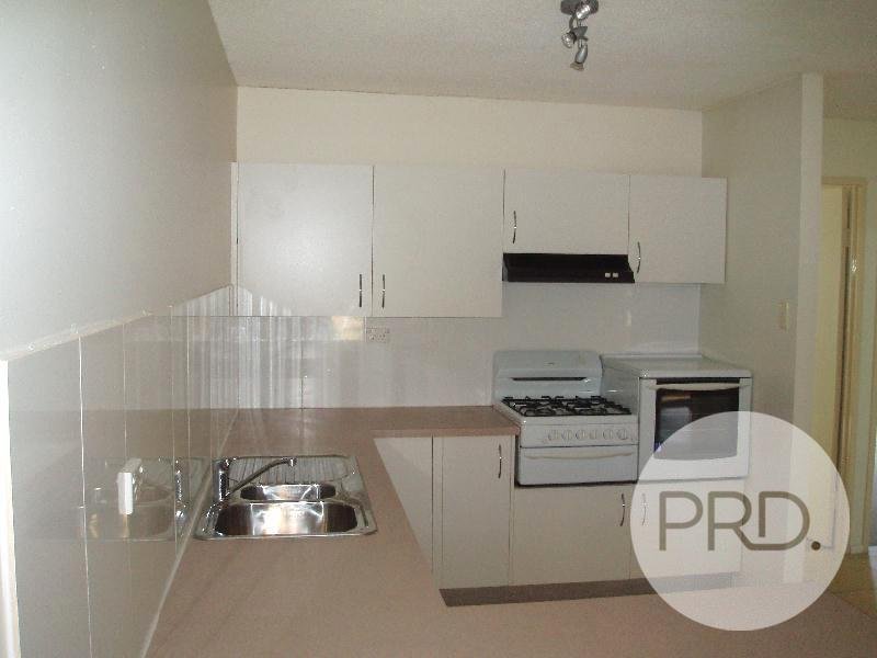 2/49 Buckland Road NUNDAH 2