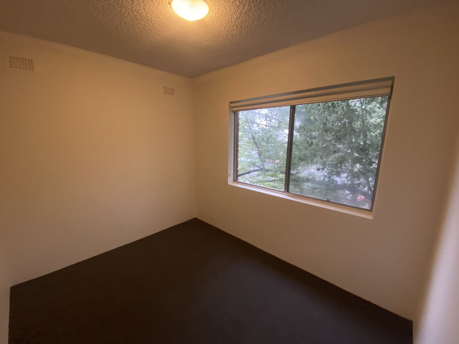 2/49 Castlereagh Street LIVERPOOL 4