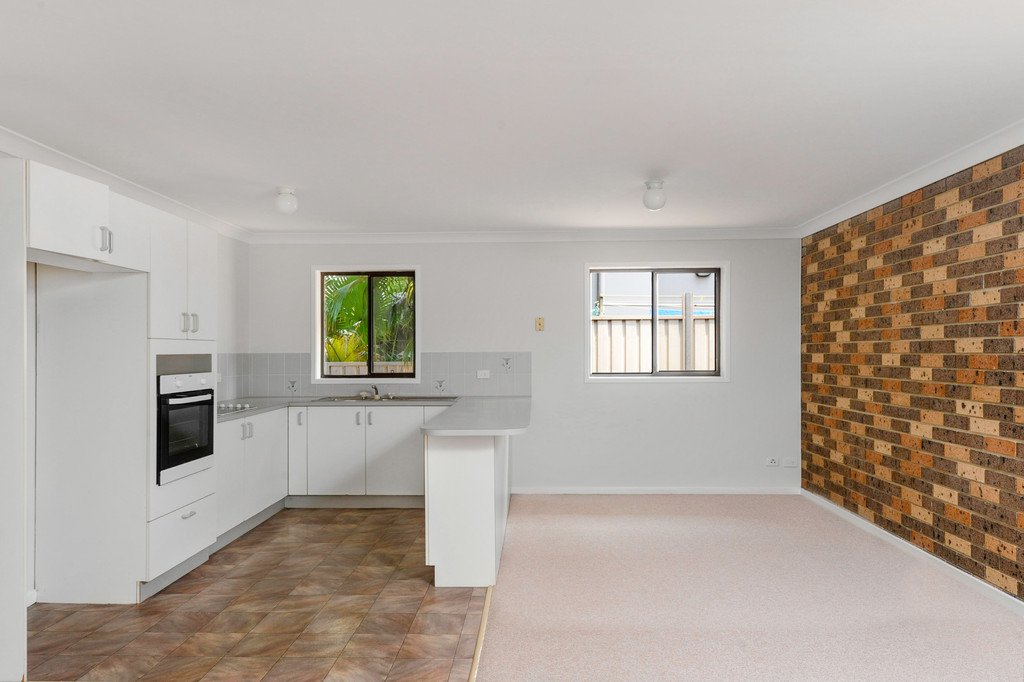 2/49 Government Rd  SHOAL BAY 3