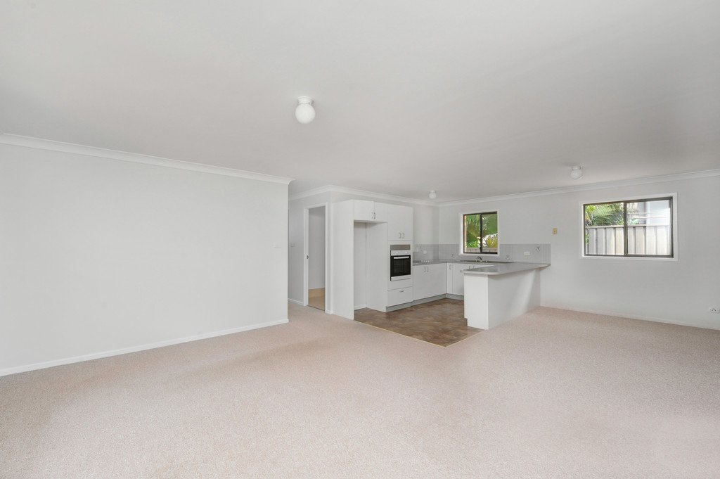 2/49 Government Rd  SHOAL BAY 5