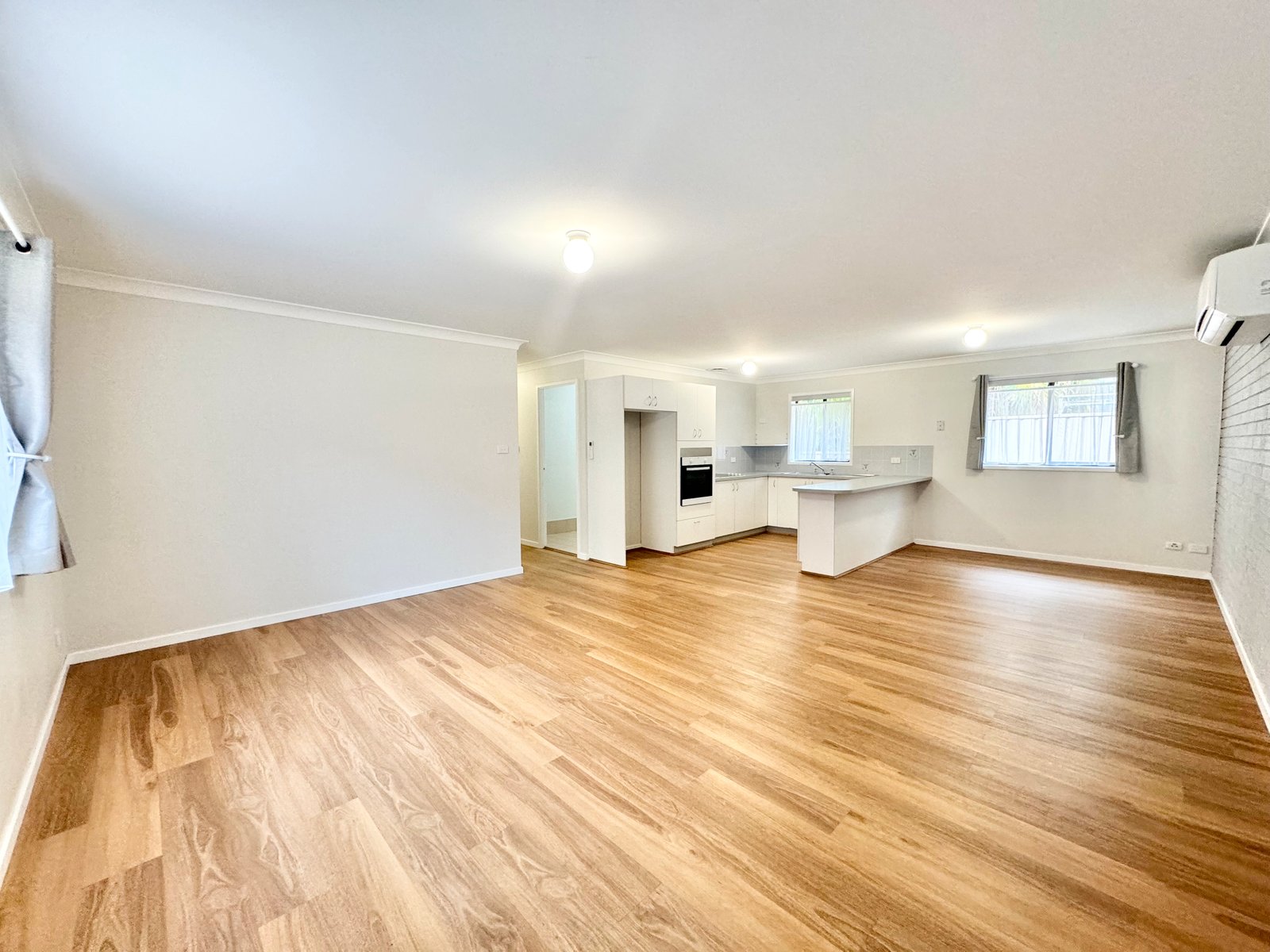 2/49 Government Road SHOAL BAY 2