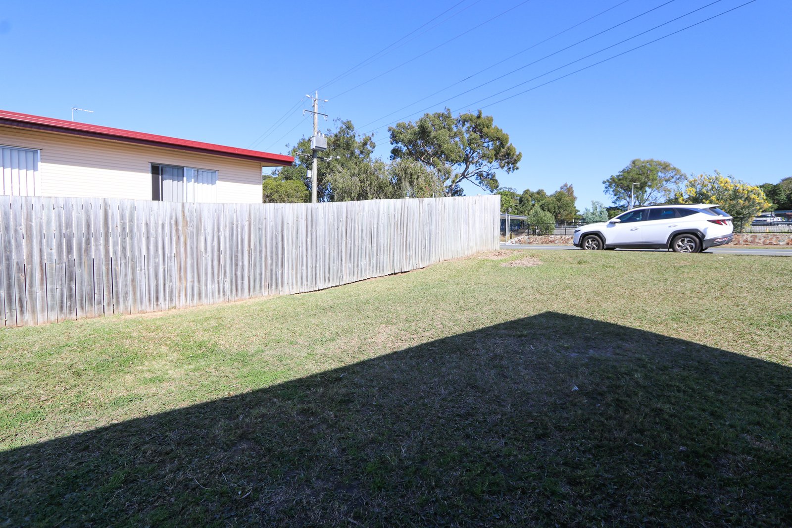 2/49 Kumbari Avenue SOUTHPORT 9