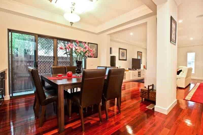 Gallery: 2/49 Madden Street