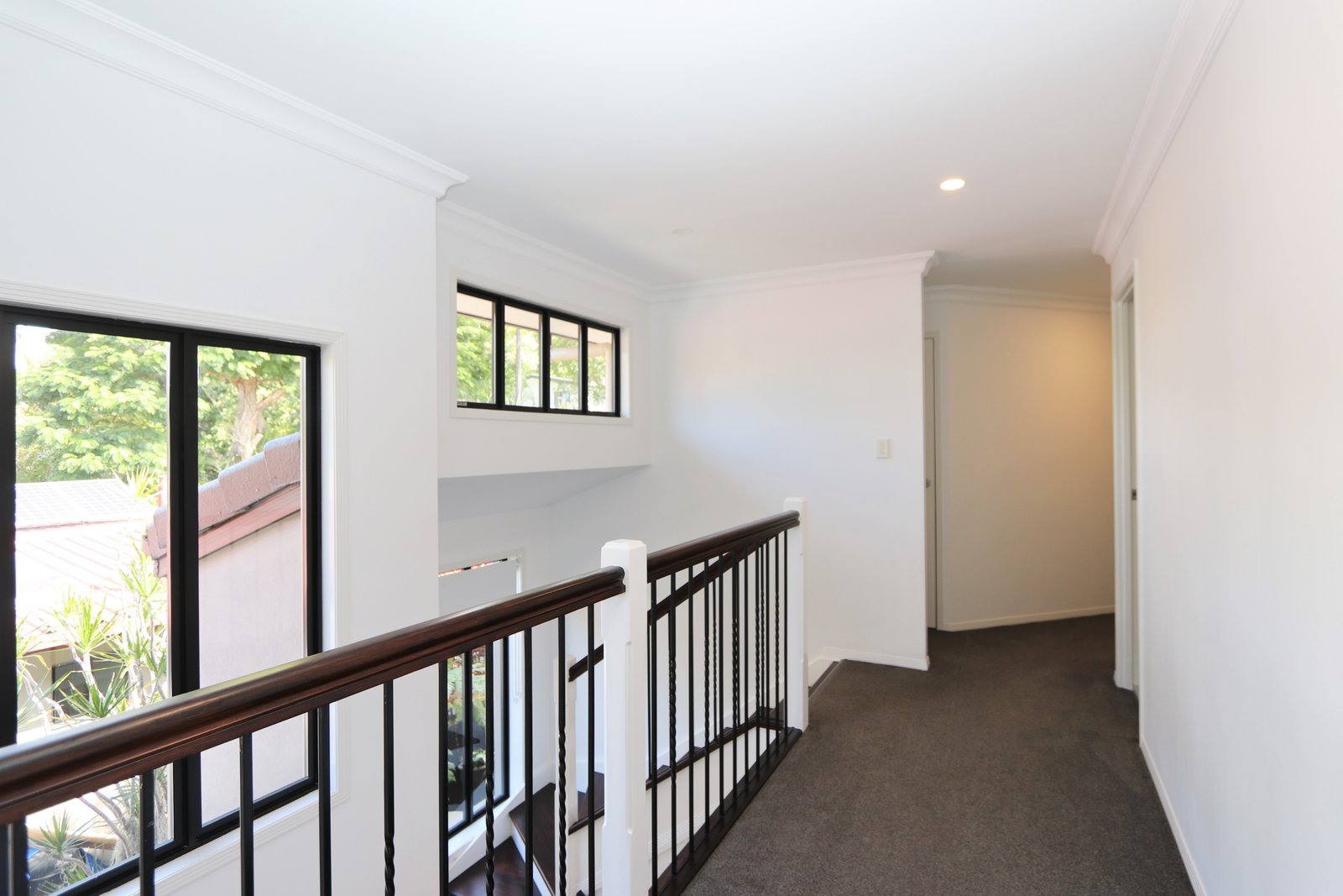 2/49 Melinda Street SOUTHPORT 12