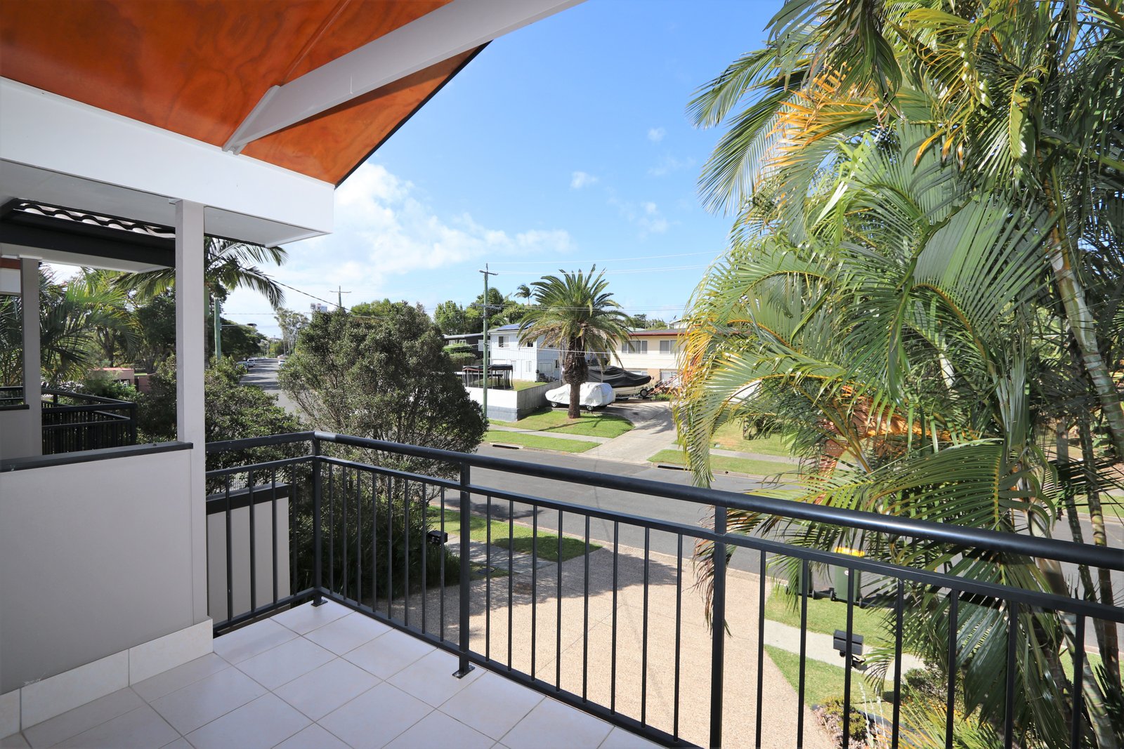 2/49 Melinda Street SOUTHPORT 16