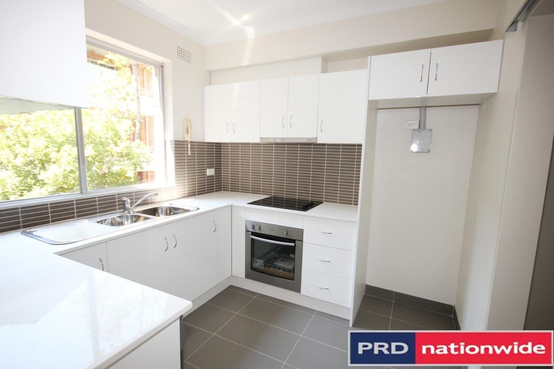 2/49 Oxford Street MORTDALE 2