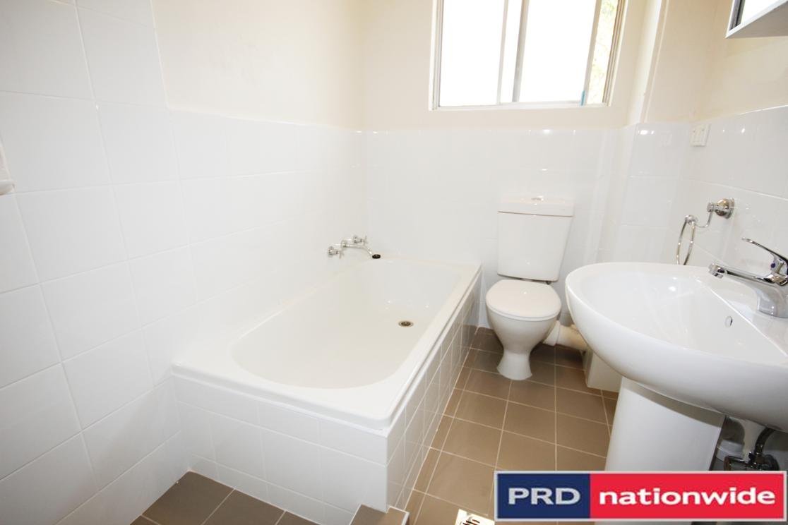 2/49 Oxford Street MORTDALE 5