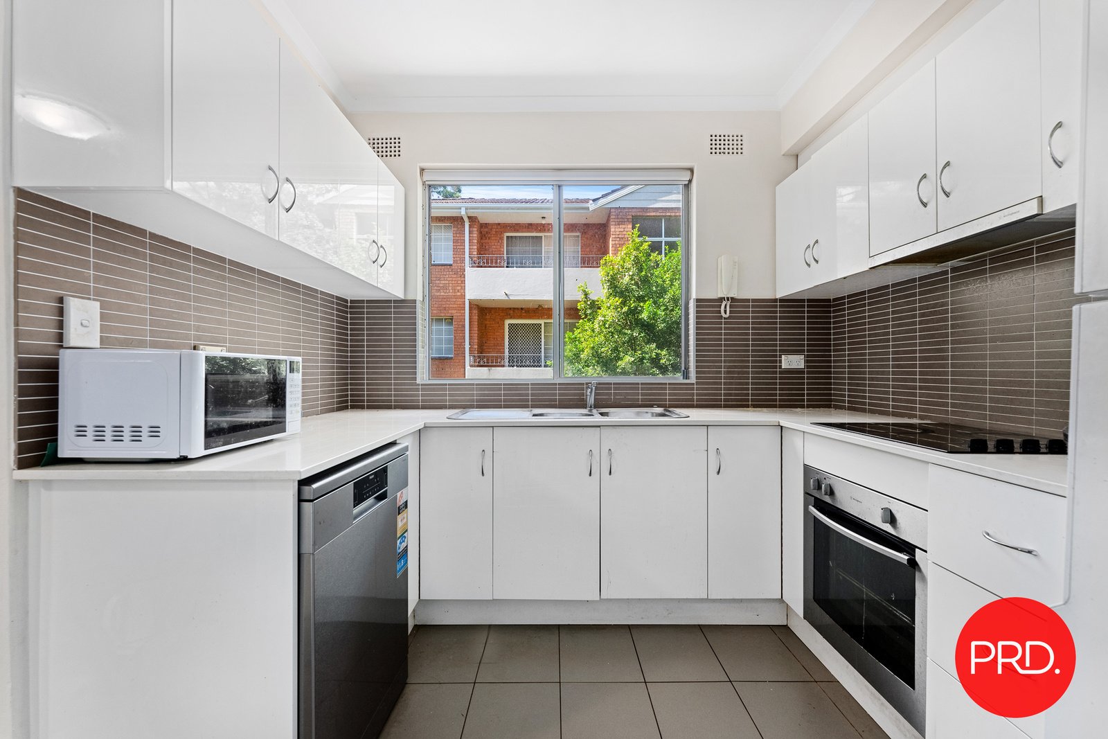 2/49 Oxford Street MORTDALE 2