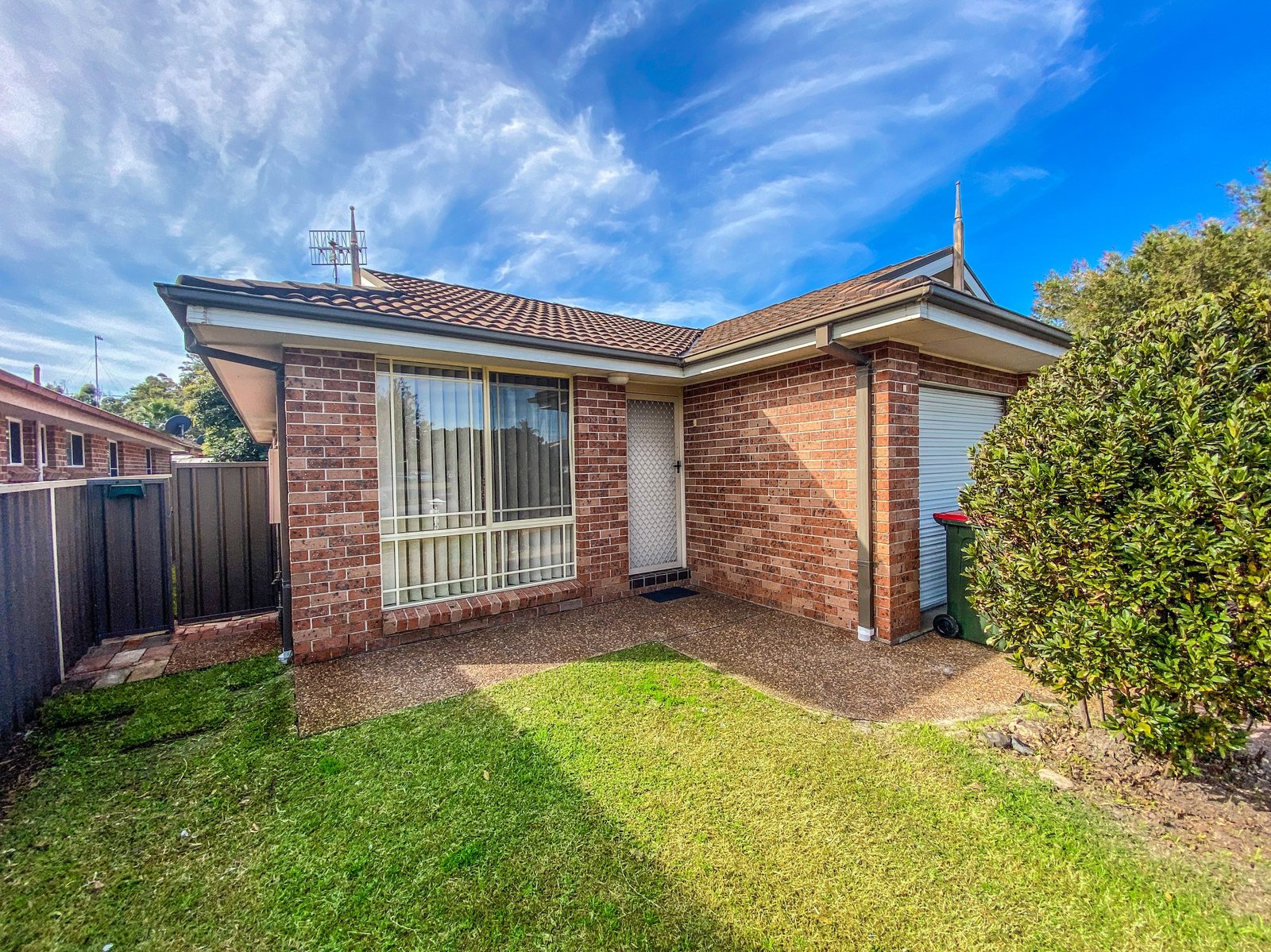2/49 Shoreline Drive FINGAL BAY 2