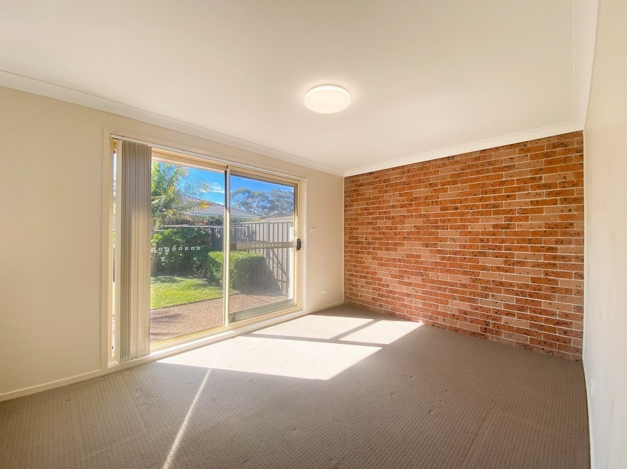 2/49 Shoreline Drive FINGAL BAY 3