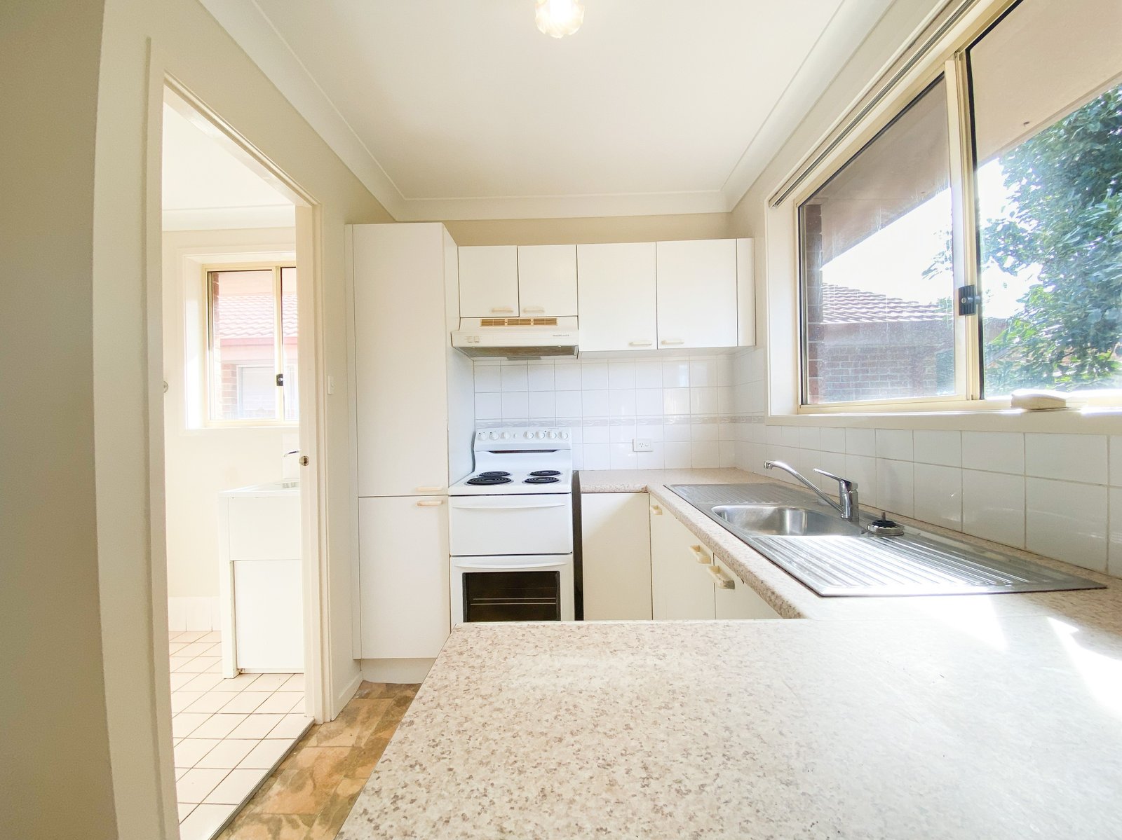 2/49 Shoreline Drive FINGAL BAY 6