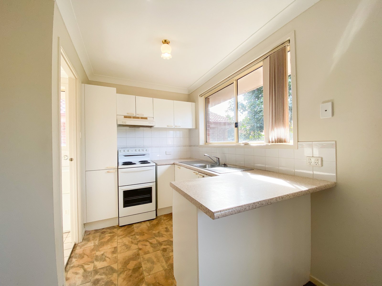 2/49 Shoreline Drive FINGAL BAY 7