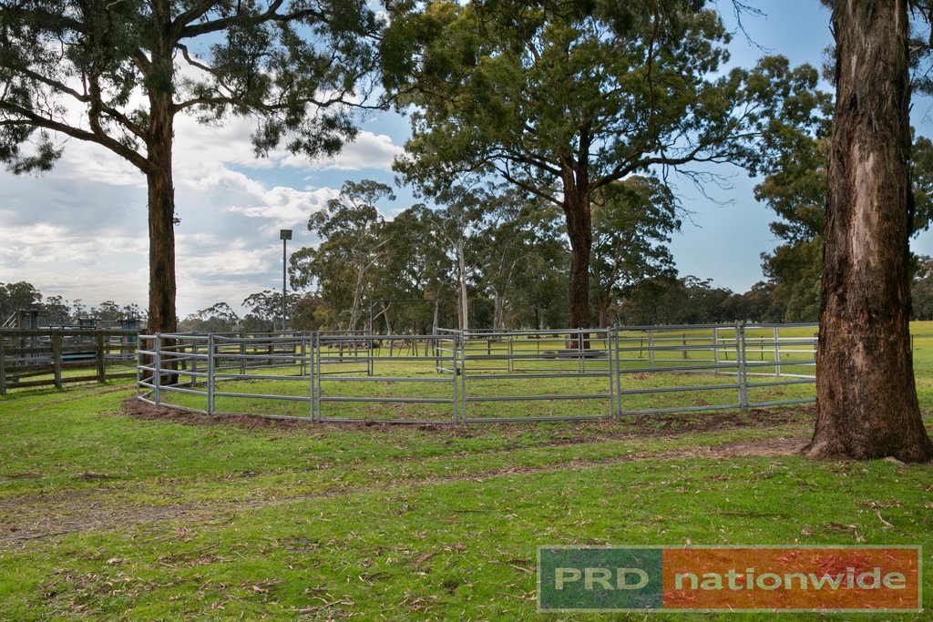 249 Stockyard Hill Road & Farleys Lane BEAUFORT 17