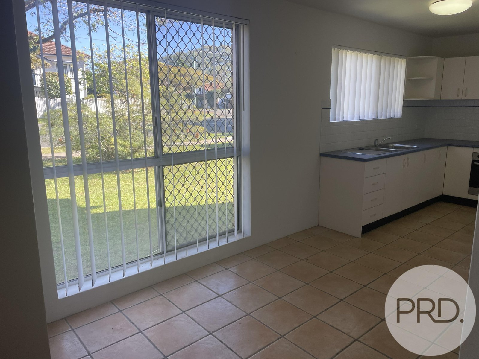 2/49 Stuckey Road CLAYFIELD 4