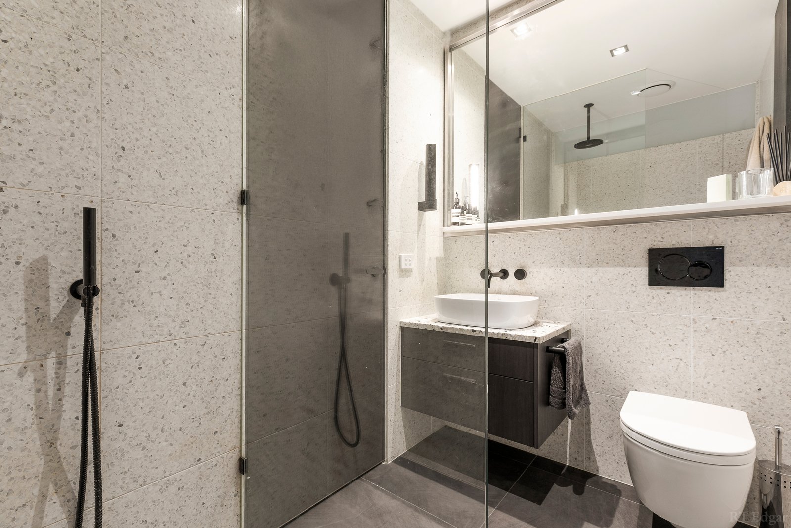 Real Estate and Property in 2/49 Wilson Street, South Yarra, VIC