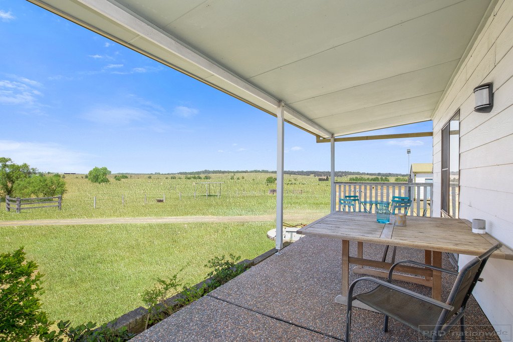 2490E New England Highway BRANXTON 8