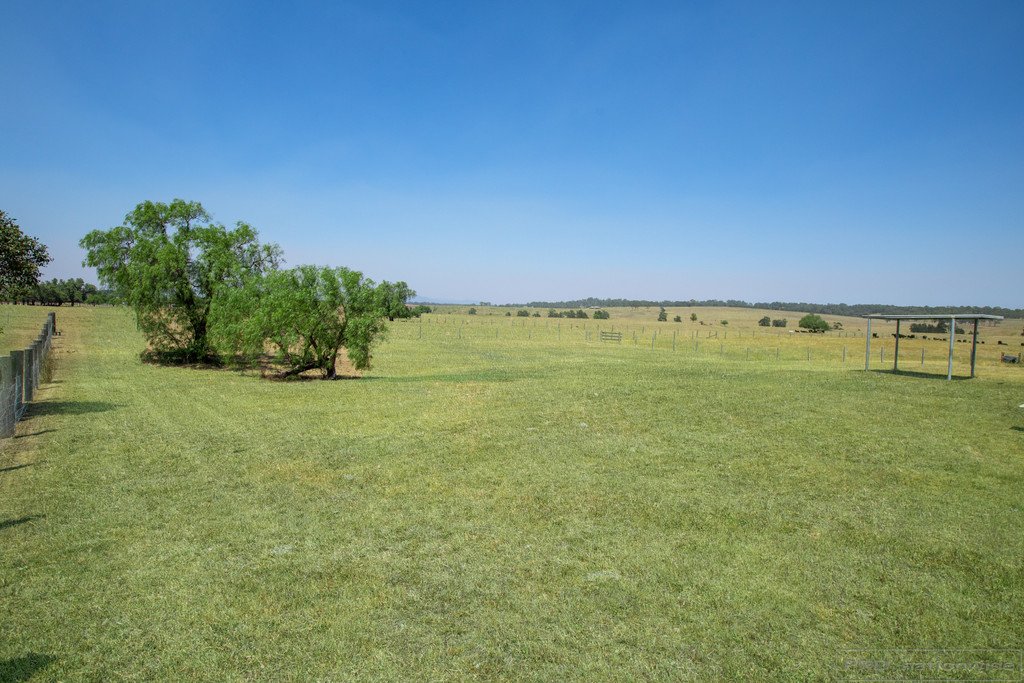 2490E New England Highway BRANXTON 15