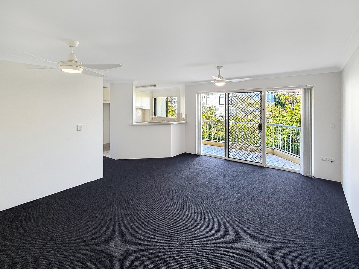 249/19 Burleigh Street Burleigh Heads 2