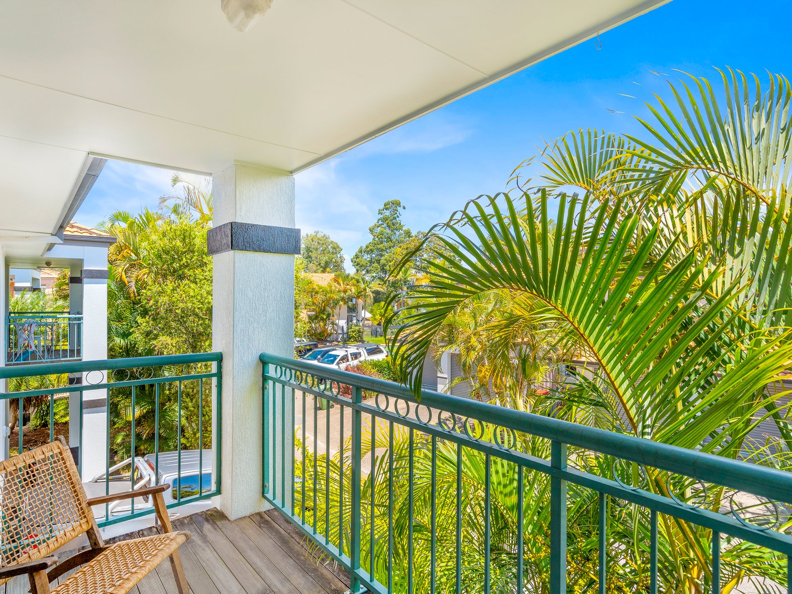 24/92 Guineas Creek Road CURRUMBIN WATERS 7