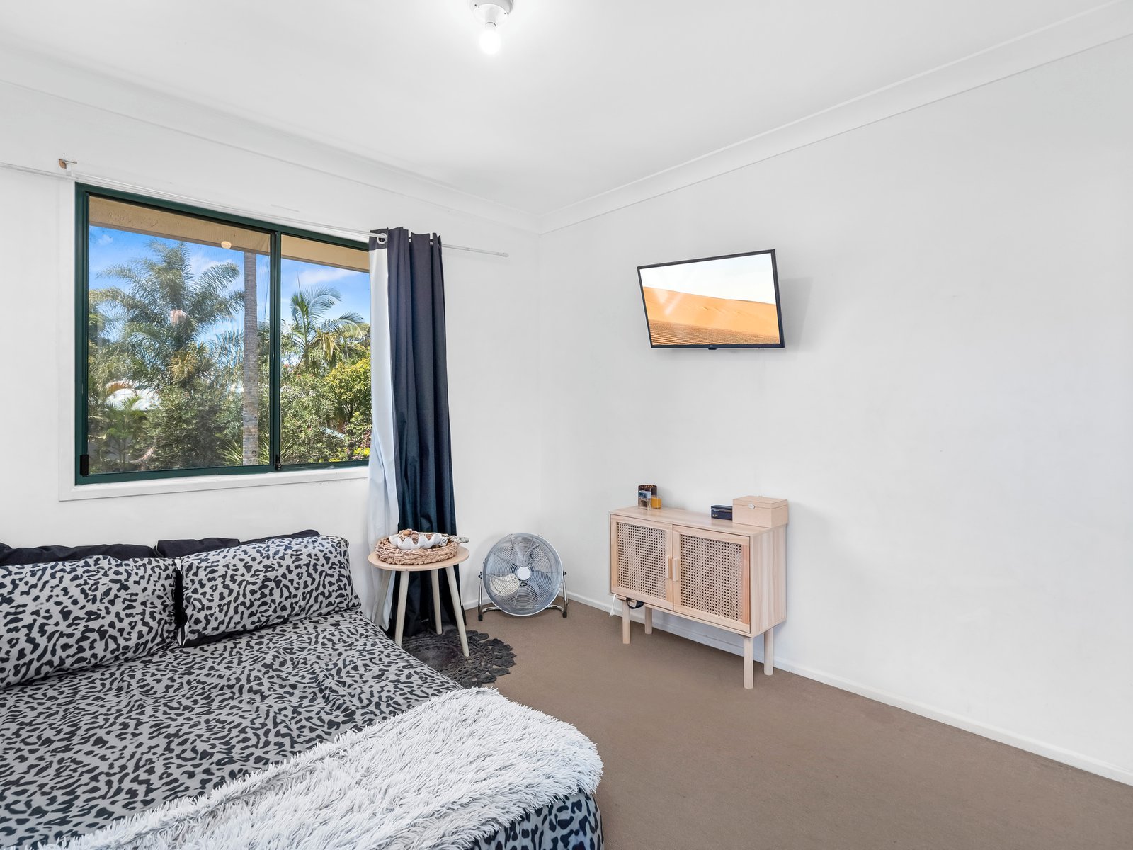 24/92 Guineas Creek Road CURRUMBIN WATERS 8