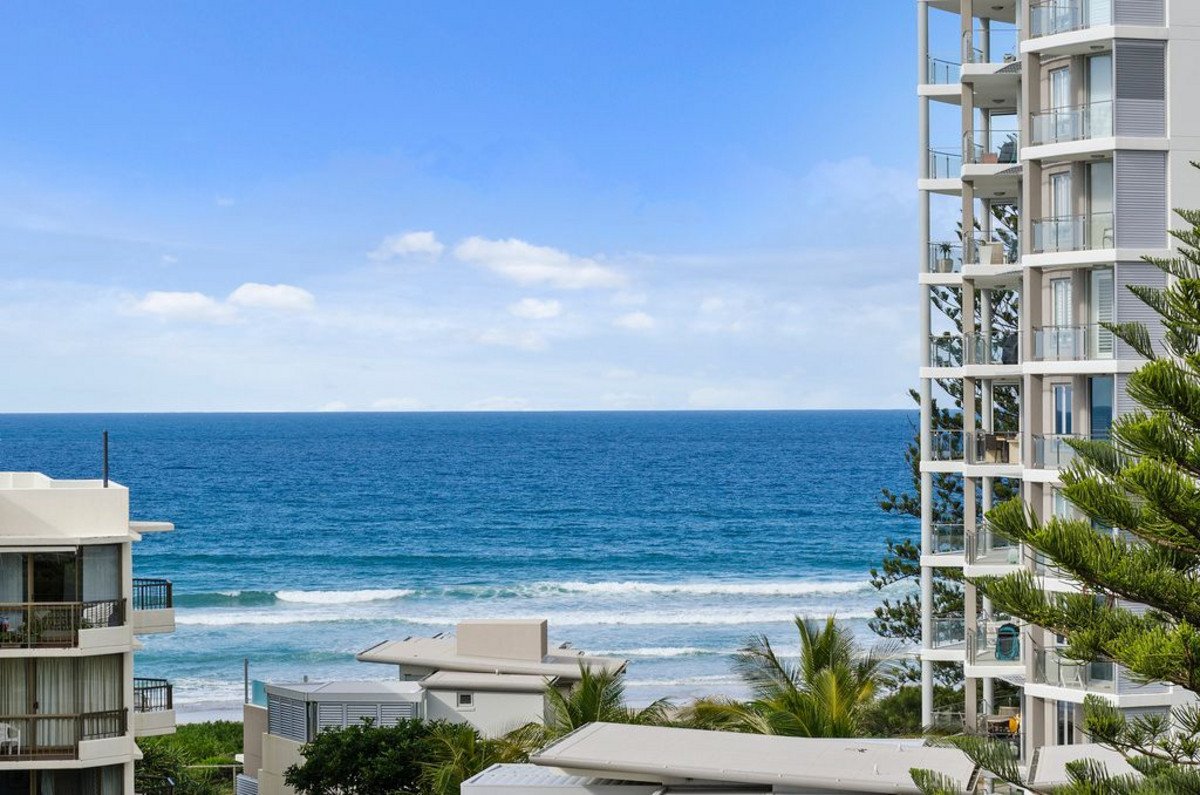 24/93 Old Burleigh Road Broadbeach 6