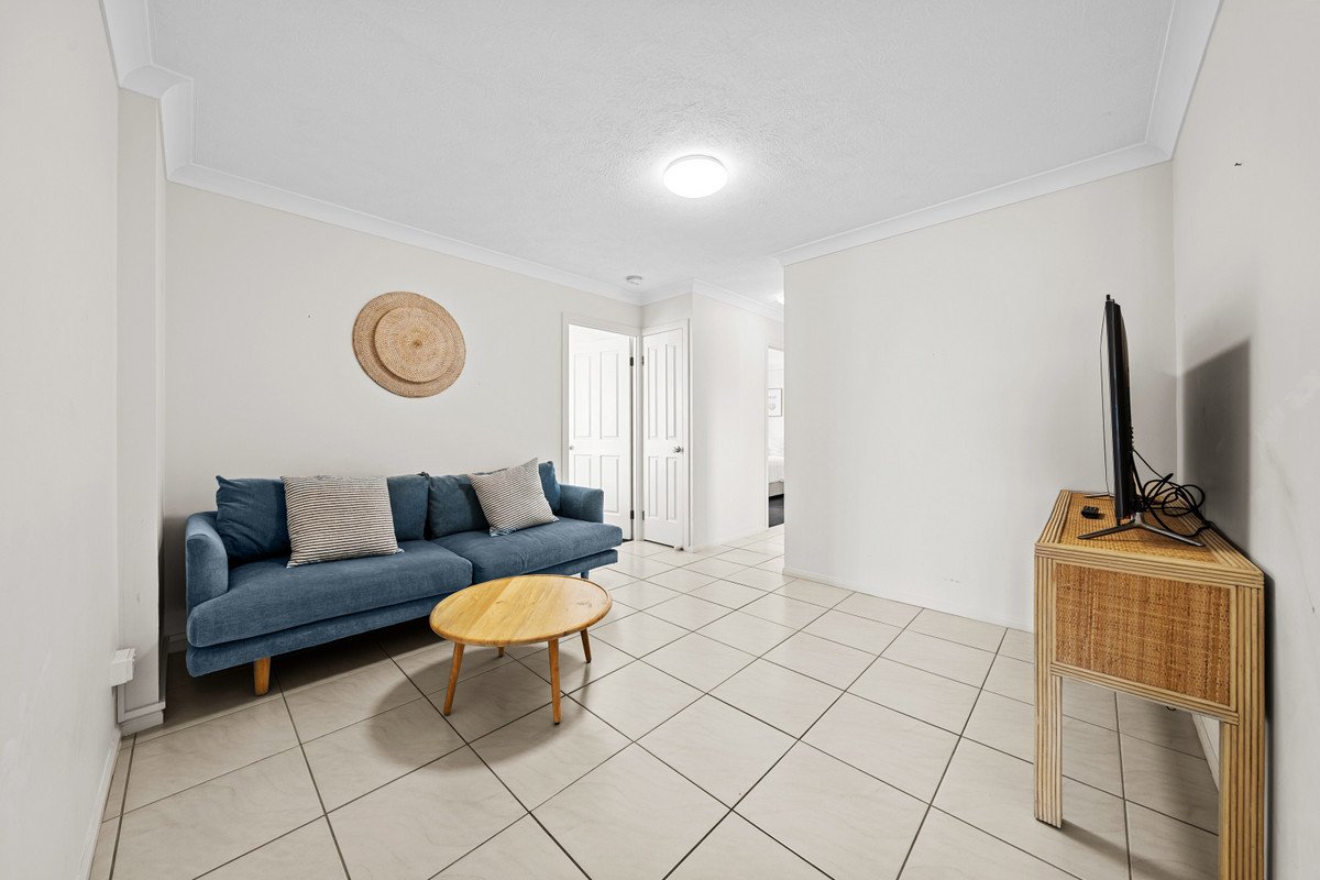 24/93 Old Burleigh Road Broadbeach 12