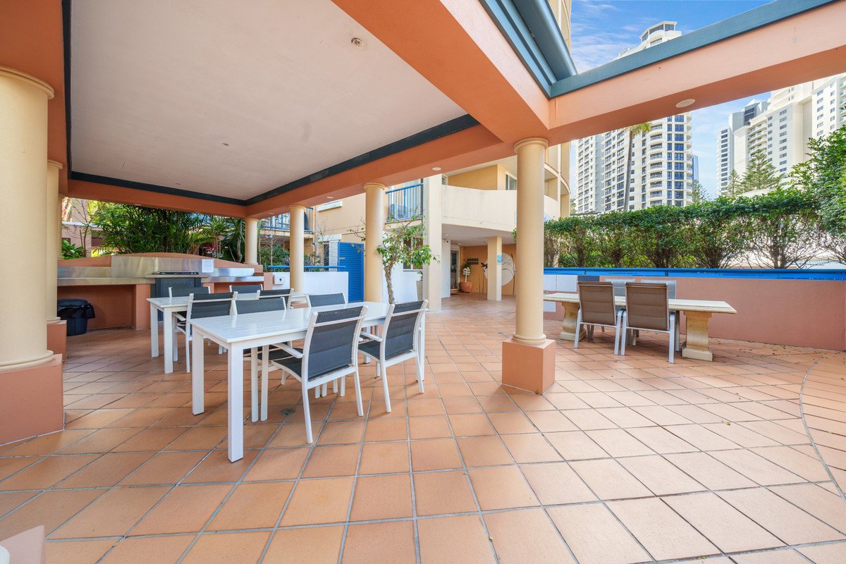 24/93 Old Burleigh Road Broadbeach 21