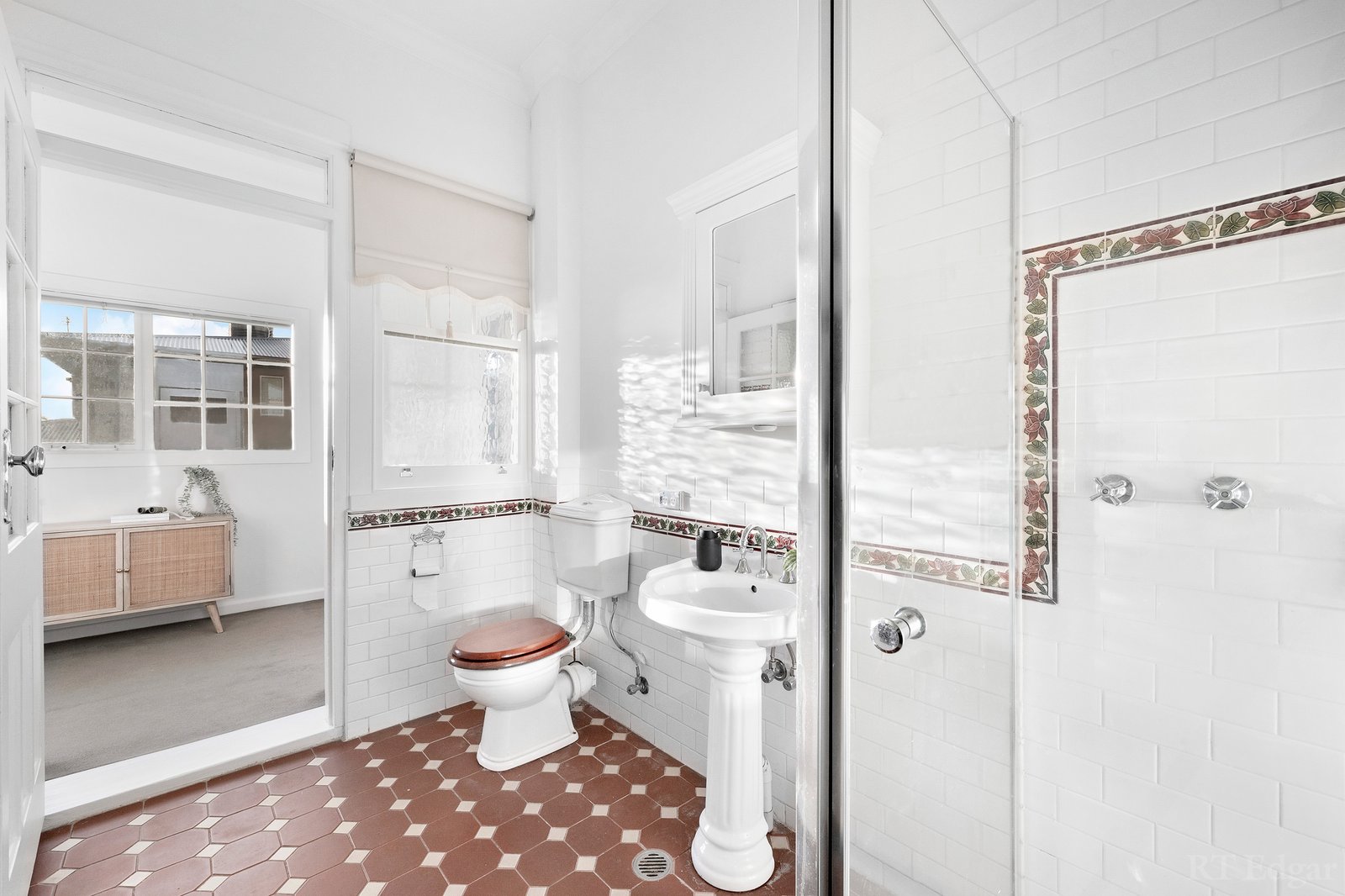 Real Estate and Property in 2/497-499 Glenferrie Road, Hawthorn, VIC