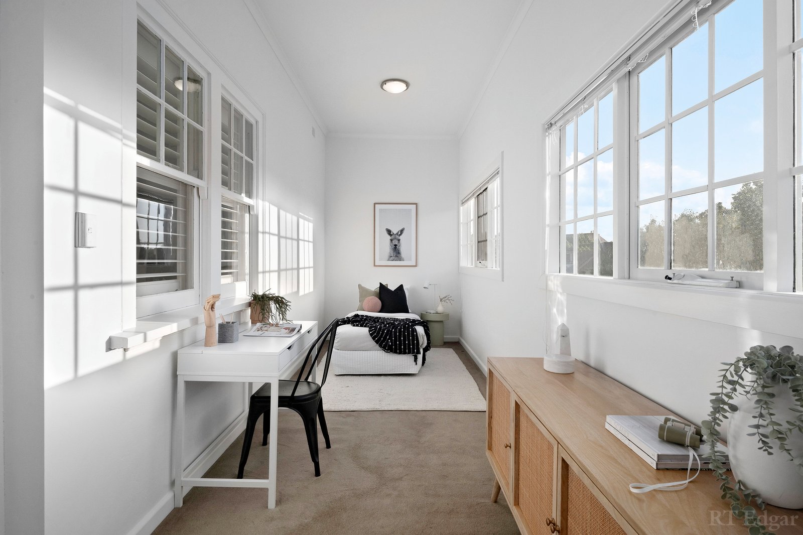 Real Estate and Property in 2/497-499 Glenferrie Road, Hawthorn, VIC