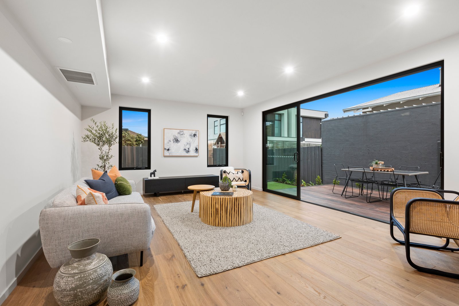 Gallery: 24A Desmond Avenue